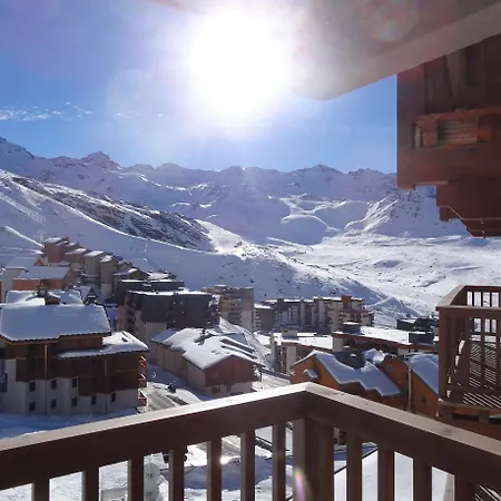 Aparthotel Koh-i Nor By Les Etincelles 5*